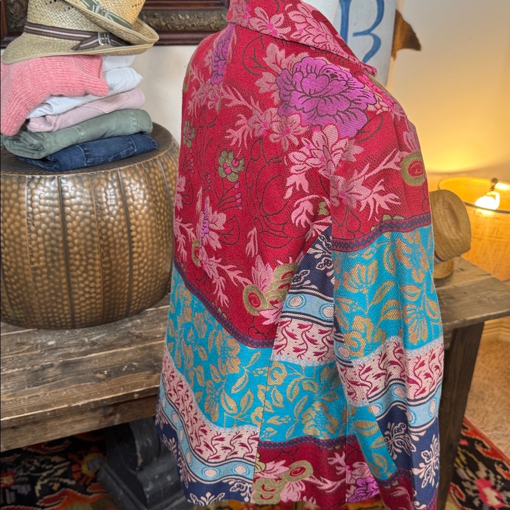 Coldwater Creek Red and Blue Floral Blazer - Picture 6 of 6